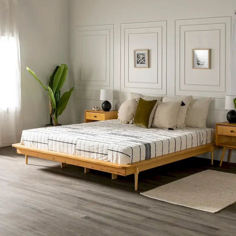 Middlebrook King-size Solid Wood Platform Bed