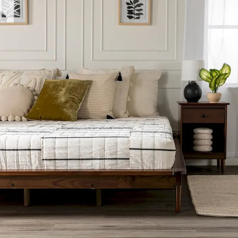 Middlebrook King-size Solid Wood Platform Bed