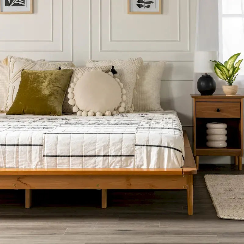 Middlebrook King-size Solid Wood Platform Bed