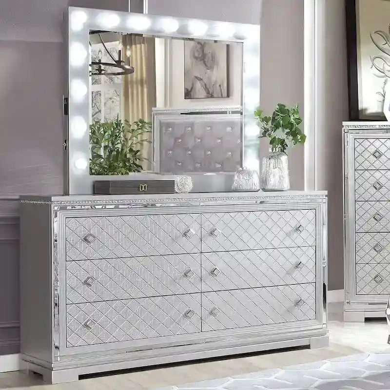 Seleena Glam Silver Wood 5-Piece Tufted Panel Bedroom Set with USB Port by Furniture of America