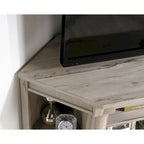 Palladia Corner Enter Cred