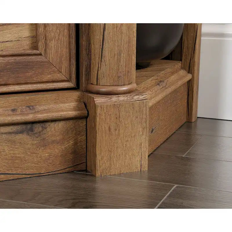 Palladia Corner Enter Cred