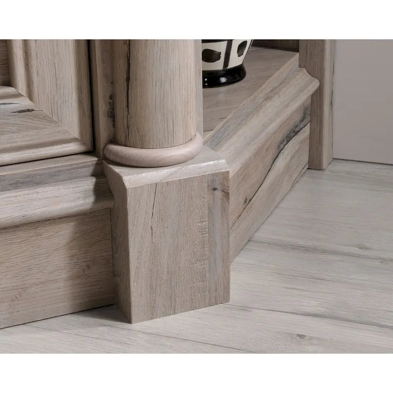 Palladia Corner Enter Cred