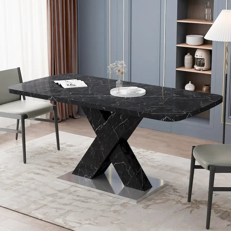 Stretchable Dining Table - N/A