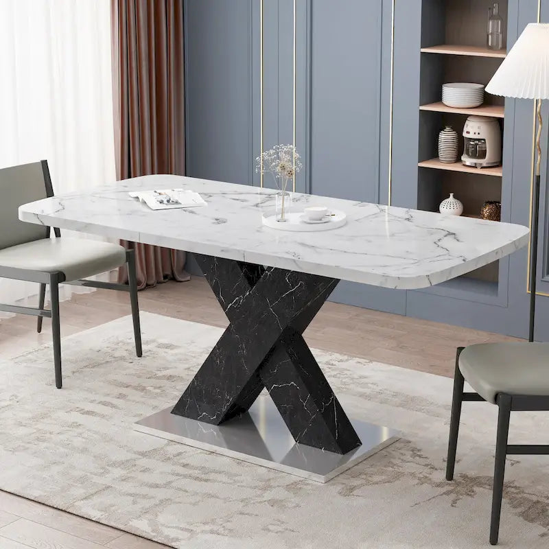 Stretchable Dining Table - N/A