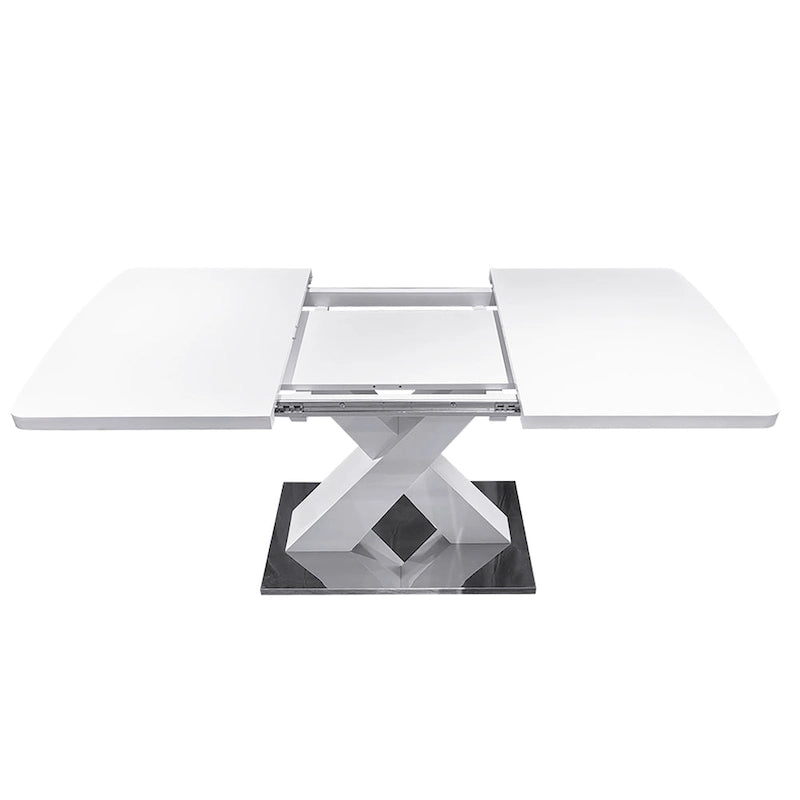 Stretchable Dining Table - N/A